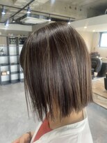 エミュー(Emu)&nbsp;白髪もぼかせるハイライトカラー☆