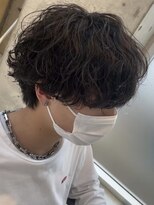 ウェイビーエフティフィフス 横浜西口(WAVEY ft.fifth) 波巻きスパイラルパーマメンズマッシュツーブロックメンズパーマ