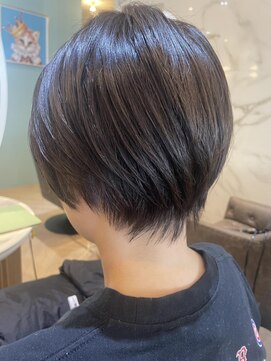 アンフィ 矢向(Anphi) 10-33 大人ショート