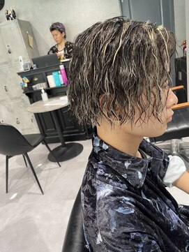 ネクストネオ 静岡(NEXT NEO) NEXT NEO【櫻田】ハイライト　長めツイストスパイラルパーマ