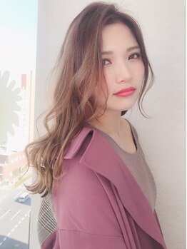 ヴィムヘアー 泡瀬店(VIM hair)の写真/白髪による悩みを解決できるカラーテクニック。最善のスタイルをご提案!![白髪ぼかし/ハイライト]