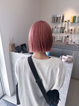 ケシキ(keshiki) 切りっぱなしボブ×ペールピンク