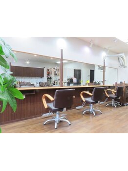 貸切プライベートサロンで、ゆったり過ごせる◎一人のスタイリストがカウンセリングから仕上げまで担当！