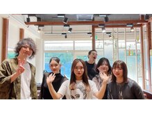 ドーバー(DOVER)の雰囲気（くせ毛の専門チームです♪どんなクセにも対応できます！）