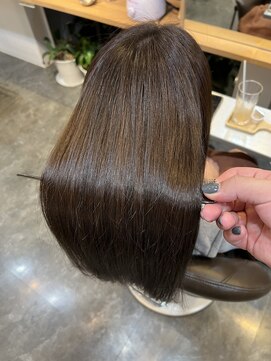 ア ドリームアップスタジオ レストアール(A DREAM UP STUDIO restR) 艶ヘアー