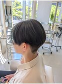 ショートボブ