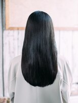 シェルク バイ シャッセ(cerc by SASE)&nbsp;大人かわいい暗髪スタイル