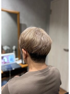 ビス リアン 川口店(Vis lien) 20代30代大人可愛い艶感ミルクティーベージュケアブリーチ