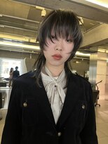 ダブ アオヤマ(DaB AOYAMA)&nbsp;ミディアムウルフカットマッシュウルフ顔まわりカットレイヤー