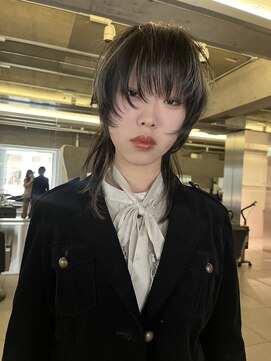 ダブ アオヤマ(DaB AOYAMA) ミディアムウルフカットマッシュウルフ顔まわりカットレイヤー