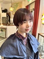 アロウズ(Arrows) ダークピンクカラーのマッシュショート