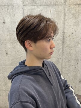 フィッティ 横須賀中央店(fiti) ニュアンスパーマ センターパート メンズパーマ メンズカット