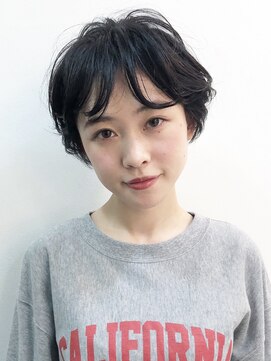 コクーン(Cocoon) 【ACO】くせ元気風パーマ黒髪丸みショート