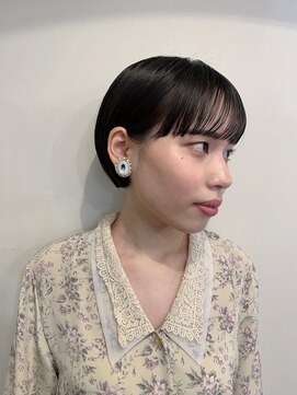 ラムネ ワイドバングショートボブ。