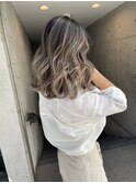 外国人風バレイヤージュ、ハイライトカラーアッシュグレージュ