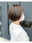 オリーブショコラとショートボブ