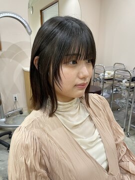 キュオンシア(CUEON. ciea) 顔まわりレイヤー×切りっぱなしカット