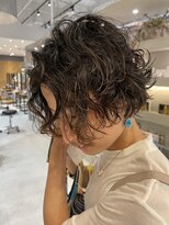 キジ(KIJI) ブリーチパーマ×スパイラル