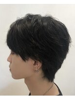 黒髪ウルフ