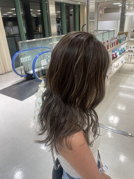 ケンジ 平塚ラスカ店(KENJE) ハイトーン/ハイトーンカラー/ブリーチ/ブリーチカラー