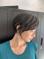 ピノ(pino.)&nbsp;大人ショート白髪ぼかしグラデーションボブ