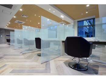 hair&make first 仙台店【ファースト】