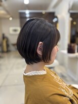 フレア(FLAiR)&nbsp;10代20代まとまる艶間丸みショートスタイル