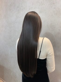 トレノ(Treno.)の写真/触れるたびに感動する、ふんわり柔らかな艶髪へ！お客様に合わせた最適なアプローチをご提案！[髪質改善]
