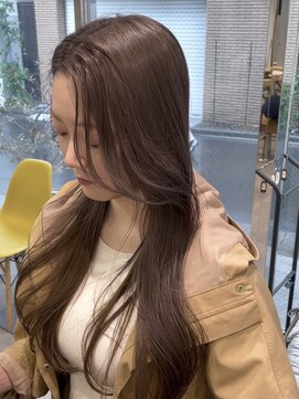 クラム(clam.) 透明感グレージュ