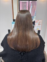 ノイク(Noic) セミロング×超高濃度水素カラー