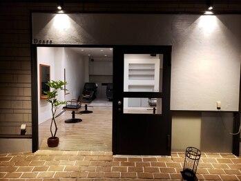 ディアーズ 高知店(Dears)の写真/憧れの艶髪になりたい大人女性必見!!上品な空間でのマンツーマン施術でお客様のお悩みを解決いたします♪