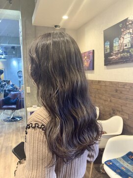 トリル(Trill) 立体感のあるハイライト