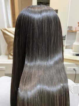 アン(un) 赤み消しハイライト