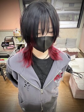 ヘアショップ ホップエム(HAIR SHOP HOP M) ウルフカット/ウルフ/顔周り/インナーカラー/赤