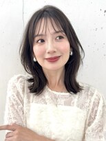 ファナ ブルーム(fha-na bloom)&nbsp;☆シースルーバング　大人気のくびれヘア ミディアムレイヤー☆