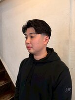 ビーバイエイトジェンツ(Bee by EIGHT GENTS) リバースセンターパート/ニュアンスパーマ/ダウンバング/心斎橋