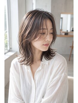 ビハインドザカーテン(BEHIND THE CURTAIN)の写真/白髪が気になり始めても、おしゃれを楽しみたい大人女性へ。上品な艶と透明感で、今の自分に似合う髪へ♪