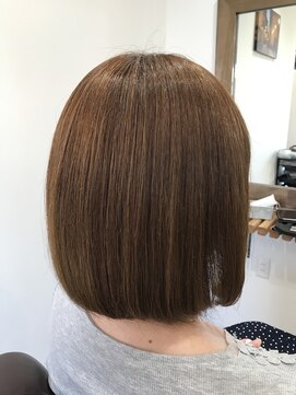 エイトクラージュ(eight courage) ワンレンボブ