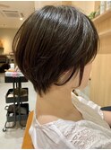 ショートボブ