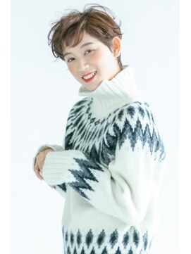 リサ グランシェ(RISA granche) ショート×パーマ B