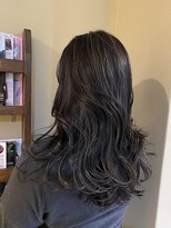 ゼン(Zen.) 細めハイライトデザイン