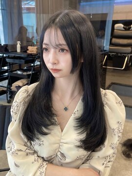 アリュウル 表参道(ALLURE) 姫バング レイヤーカット ブルーブラック グレージュ 韓国カット