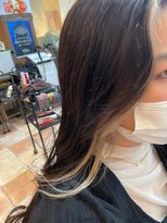 スナッグバイミュゼ(SNUG*musee) ホワイトベージュインナーカラー30代/40代/50代