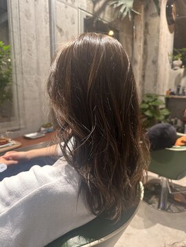 ワル(wal.) ナチュラルカール