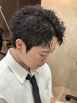 ラヴィズム 名駅店(LUVISM) 名古屋/メンズカット/メンズパーマ/眉毛/ツイストスパイラル