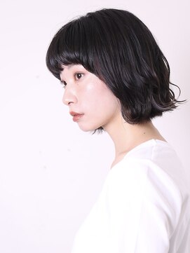 ヨファ ヘアー(YOFA hair) 似合わせカット暗めカラーブルーブラックショートボブ0902