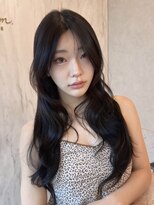 ルームバイシー 新宿(Loom. by Sea)&nbsp;ロングレイヤー×黒髪／新宿