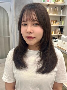 ポジ(poji) 韓国風　髪質改善カラー　顔まわりレイヤー　ミディアム　艶髪