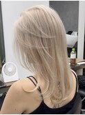ホワイトベージュ/ホワイトブロンド/ケアブリーチ
