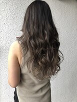 ディー エメ(D-aimer-)&nbsp;グレイジュメッシュグラデーション